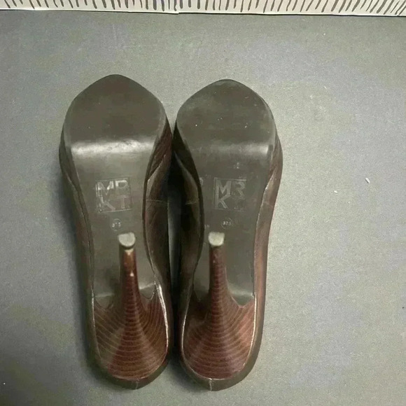 MRKT. - Women’s Stilettos Brown Leather With Bronze Cap Toe - Size 37.5 - Picture 7 of 8